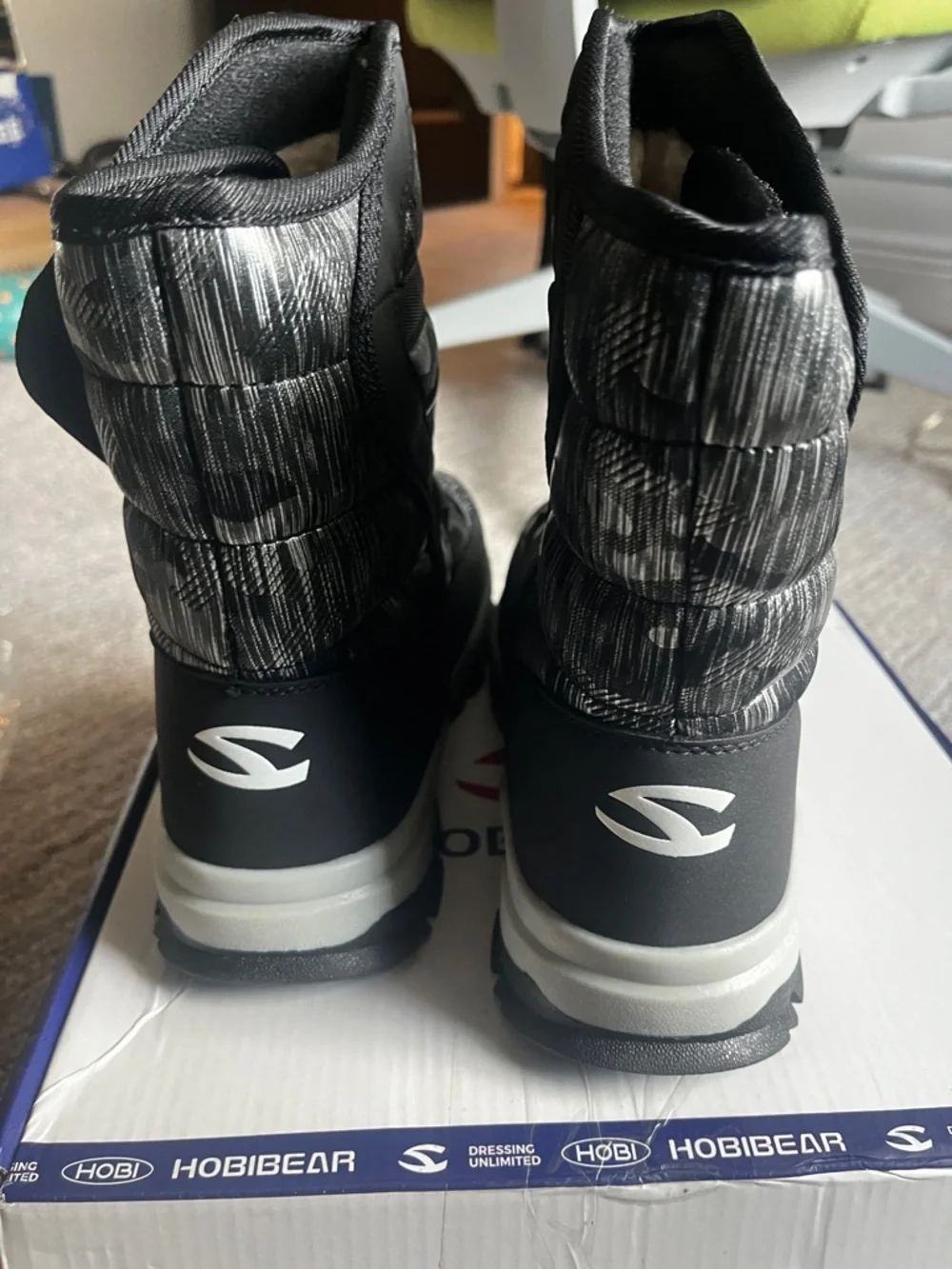 Boys Snow Boots Outdoor Waterproof Winter Kids Shoes Big Kid 5.5, Black 939